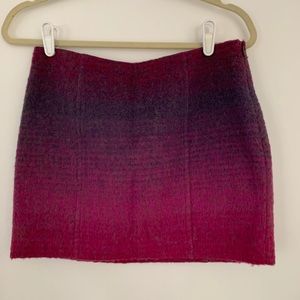 Size 2 Trina Turk ombré pink to purple will and mohair mini skirt